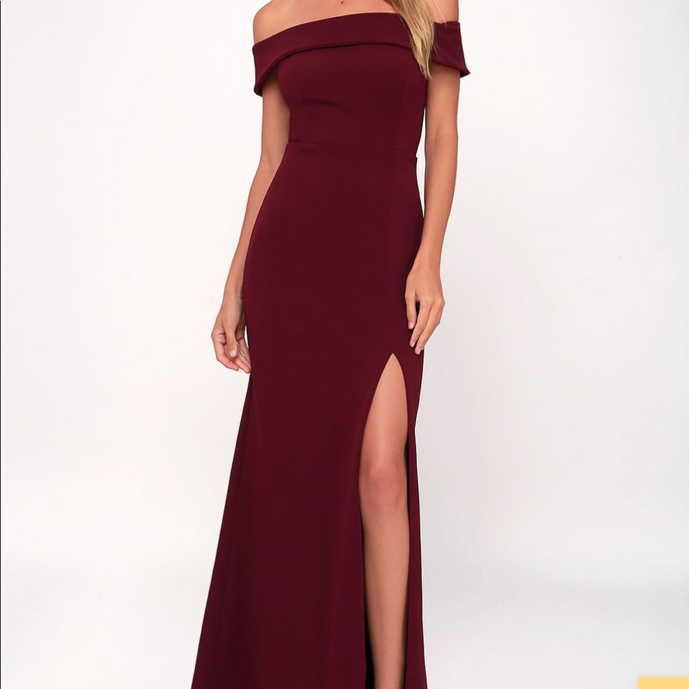 Aveline Burgundy Off-the-Shoulder Maxi Dress